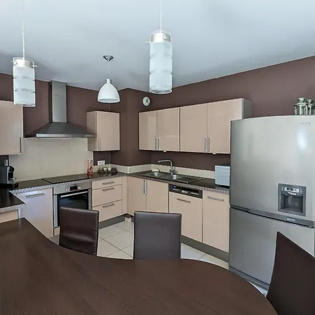 Апартаменты T3 76m² Avec Terrasse, Balcon, A 100m De La D'eyrac, Parking Et Wifi - Fr-1-420-154 Аркашон