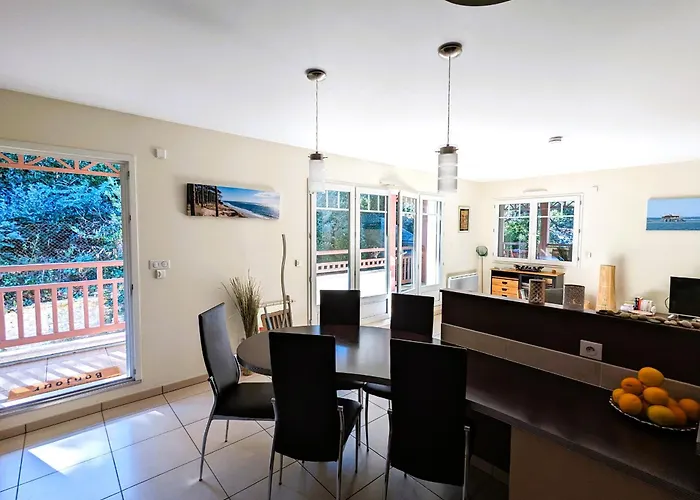 T3 76m² Avec Terrasse, Balcon, A 100m De La D'eyrac, Parking Et Wifi - Fr-1-420-154 Lejlighed Arcachon